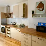 Apartman Hanse Vermietung 3 *